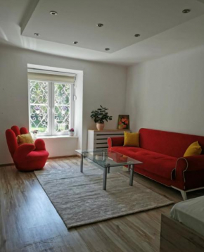 apartment in the center, quiet environment